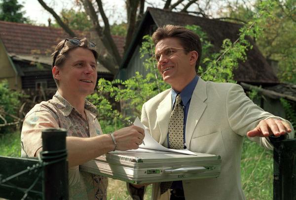 Bild 1 von 4: Im Bild (v.li.): Christian Spatzek (August Schimek), Alfons Haider (Vysloczil).