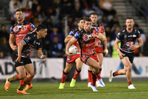 Bild 1 von 2: NRL Dragons