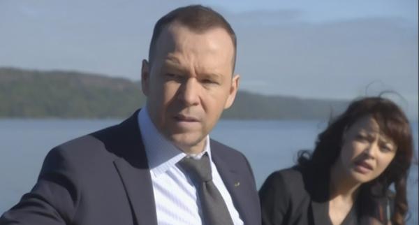 Bild 1 von 7: Danny (Donnie Wahlberg, l.) und seine Familie werden von einem kaltblütigen Serienkiller bedroht, der ihm bisher immer entkommen konnte. Gelingt es Danny, ihn diesmal zu schnappen?