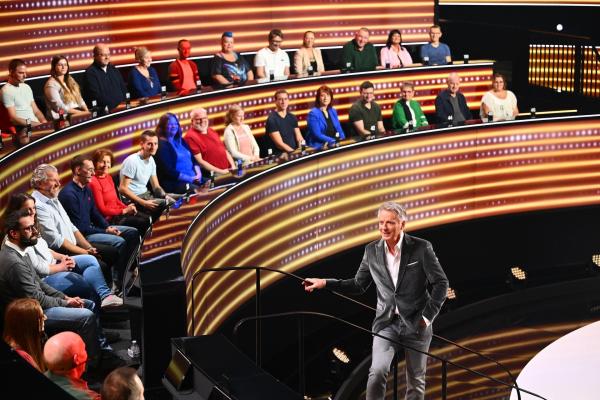 Bild 1 von 9: Jörg Pilawa