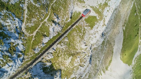 Bild 1 von 5: Pilatus.