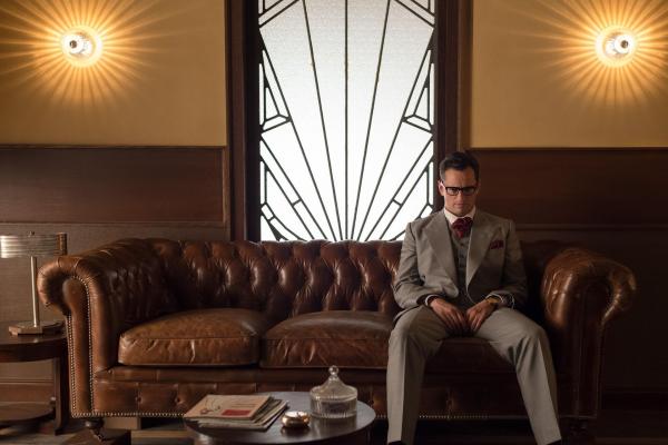 Bild 1 von 6: Raúl de la Riva (Asier Etxeandia)