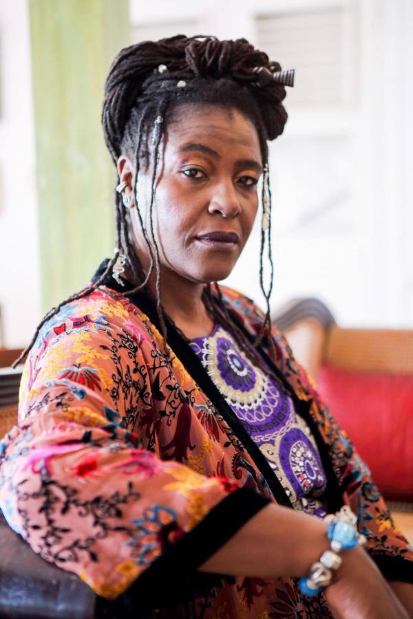 Bild 1 von 18: Im Bild: Sharon Clarke (Zeta Akande).