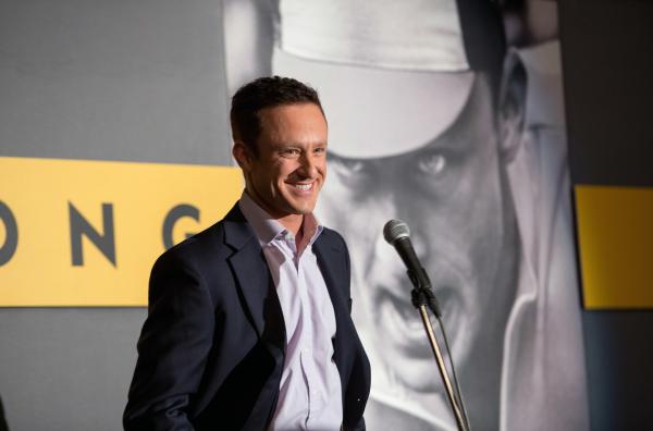 Bild 1 von 9: Mit einer von ihm gegründeten Stiftung kämpft Lance Armstrong (Ben Foster) gegen Krebs.