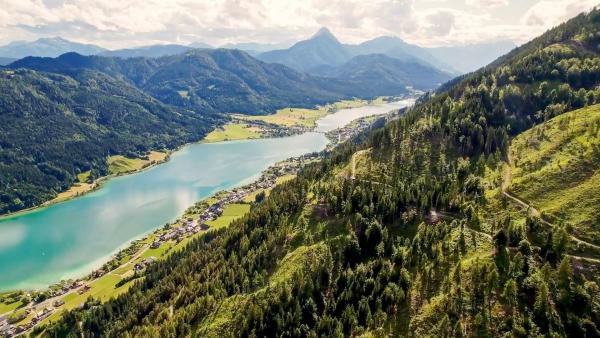 Bild 1 von 16: Im Bild: Der Weissensee.