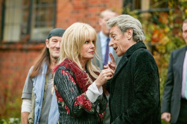 Bild 1 von 20: Im Bild: Joanna Lumley (Esmé Ford), Anthony Higgins (Franco).