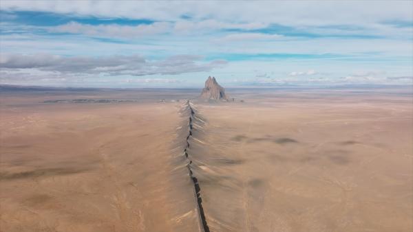 Bild 1 von 5: Die San-Andreas-Verwerfung in den USA lässt ahnen, welche Kräfte in der Erde schlummern.