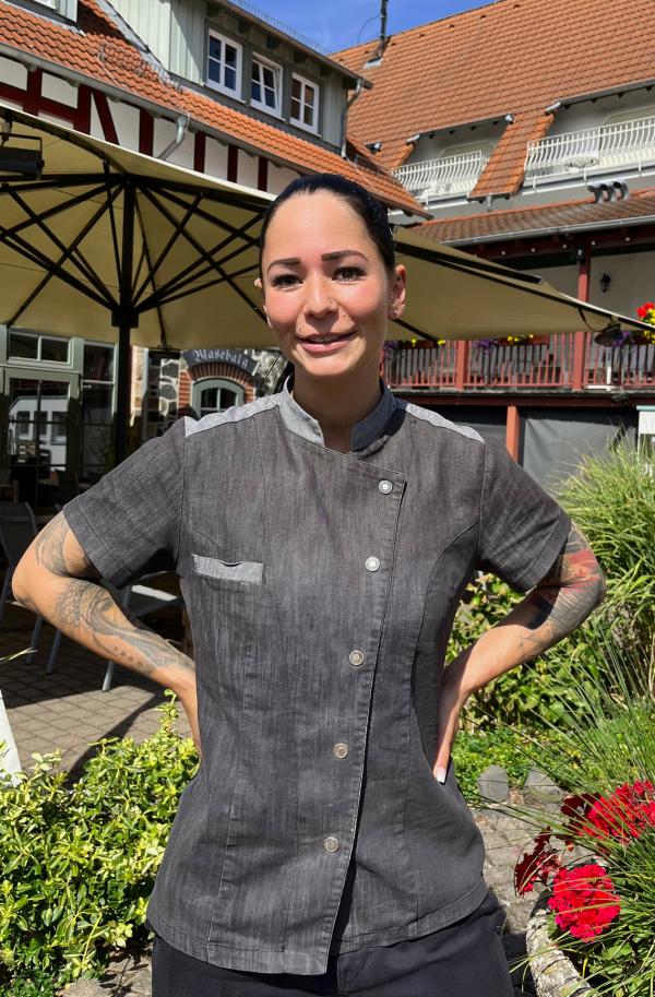 Bild 1 von 1: Küchenchefin Pia Völzing.