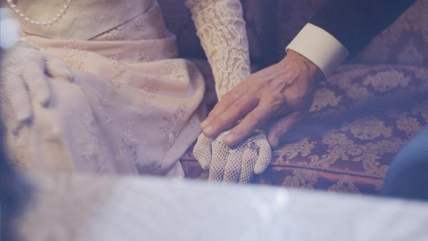 Bild 1 von 17: Im Bild: Liebe, Lust und Leidenschaft ließ sich zu keiner Zeit verbieten - so fromm konnten selbst die streng katholischen Habsburger nicht sein.