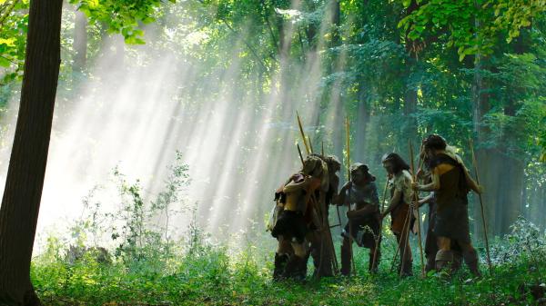 Bild 1 von 10: Strategen der Steinzeit: Die aktuelle Forschung attestiert dem Homo Heidelbergensis gute planerische Fähigkeiten und handwerkliches Können.