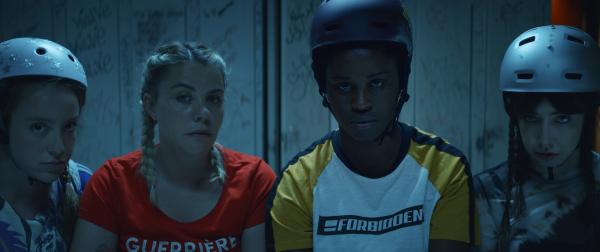 Bild 1 von 4: (v.l.n.r.) Booby Mercury (Allison Chassagne); Mother Blocker (Sophie-Marie Larrouy); Acid Cyprine (Jisca Kalvanda); Absinthe Ni Touche (Suzanne De Baecque)