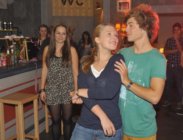 Bild 1 von 6: 
