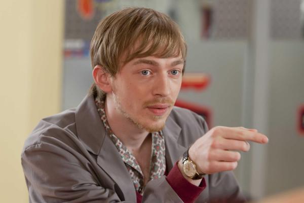 Bild 1 von 23: Macht es Danni anfangs nicht leicht: Hannes (Tino Mewes) ...