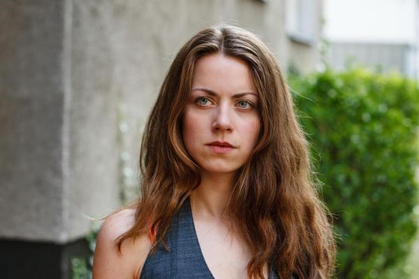 Bild 1 von 19: Vivian (Alice Dwyer) ist süchtig danach, begehrt zu werden. Die Suche nach wahrer Liebe hat die Kindergärtnerin längst aufgegeben, ihr geht es um die Anerkennung, das Gefühl, sexuell begehrt zu werden, um Genuss ohne Reue. Dafür überschreitet sie auch Grenzen ...