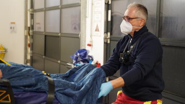 Bild 1 von 2: Sanitäter Olaf