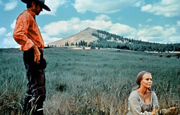 Bild 1 von 7: (v.l.n.r.) Pardner (Clint Eastwood); Elizabeth (Jean Seberg)