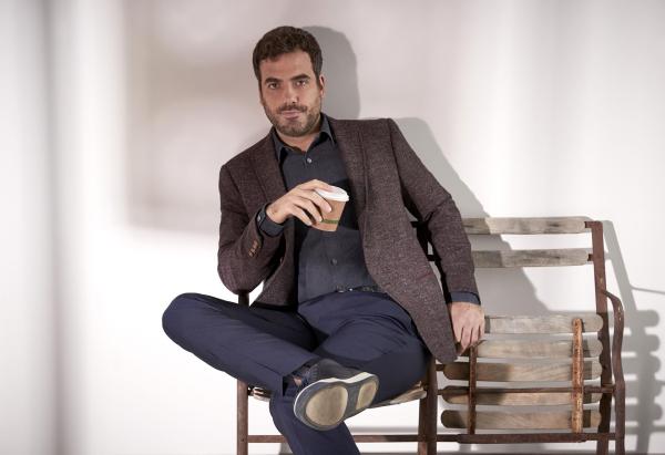 Bild 1 von 17: Andy (Daniel Ings)