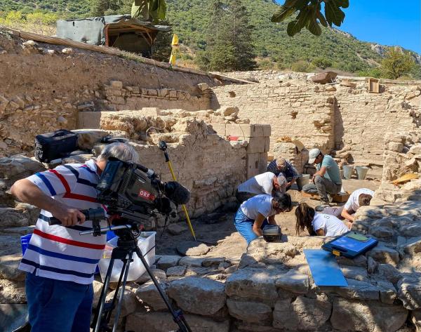 Bild 1 von 9: Im Bild: Aktuelle Ausgrabungen des Österreichischen Archäologischen Instituts in Ephesos.