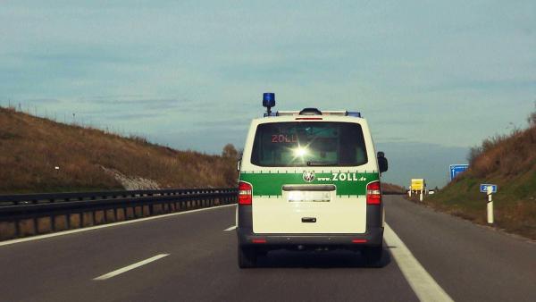 Bild 1 von 6: Zoll Ulm