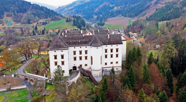 Bild 1 von 12: Im Bild: Das Schloss Murau der Familie Schwarzenberg.