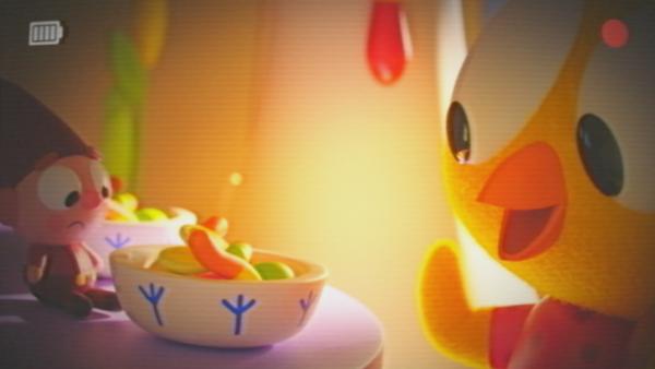 Bild 1 von 2: Als nächstes Video will Karla (rechts) mit Bobs (links) Hilfe einen Prank drehen und ihrer Mutter statt leckerer Würmer Chilischoten unterjubeln.
© ZDF/2023 DR, Sparre Production, GODO Films - Honorarfreie Verwendung gemäß AGB im engen inhaltlichen redaktionellen Zusammenhang mit genannter Sendung bei Nennung \