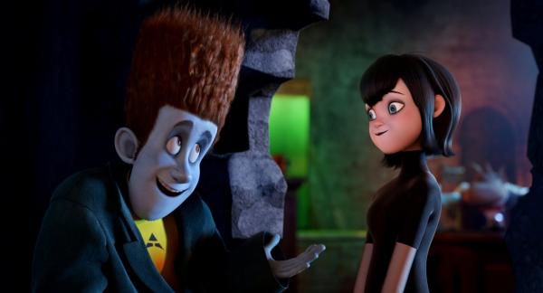 Bild 1 von 6: Johnnystein (Andy Samberg) and Mavis (Selena Gomez) in HOTEL TRANSYLVANIA, an animated comedy from Sony Pictures Animation.