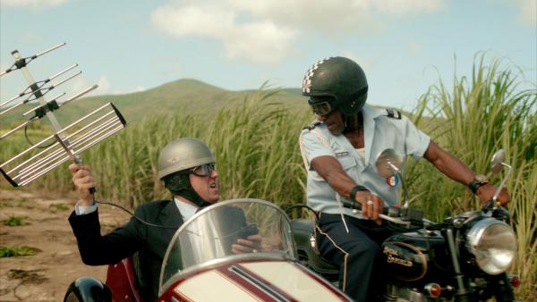 Bild 1 von 5: DI Richard Poole (Ben Miller, l.) und Dwayne Myers (Danny John-Jules, r.).