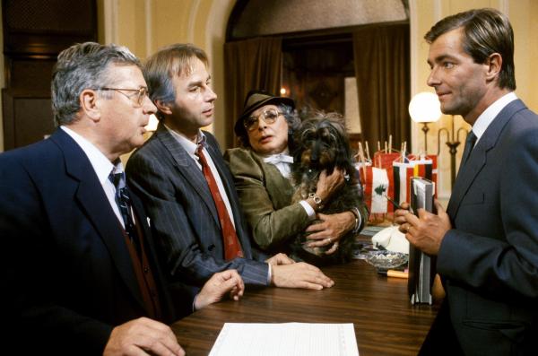 Bild 1 von 3: Im Bild: Alfred Böhm, Hagnot Elischka, Elisabeth Stiepl, Rudolf Bissegger.