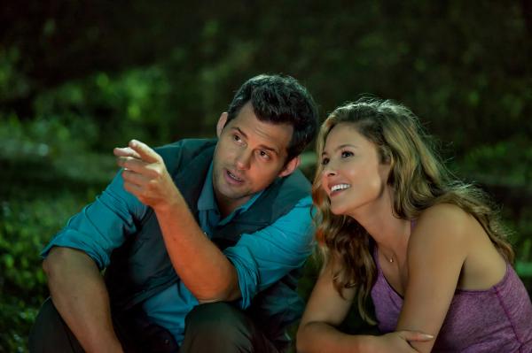 Bild 1 von 3: Colin Page (Kristoffer Polaha, l.); Alex Anderson (Jill Wagner, r.)