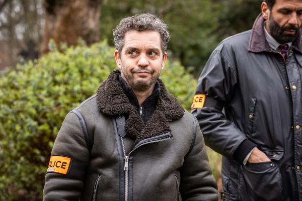 Bild 1 von 4: Gilles Vandraud (Bruno Sanches, l.); Adam Karadec (Mehdi Nebbou, r.)