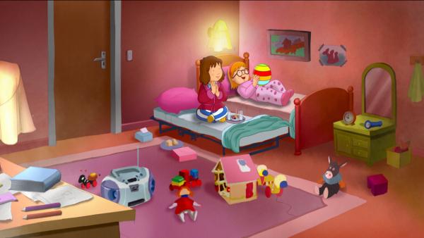 Bild 1 von 6: Laura macht die Übernachtungsparty bei ihrer besten Freundin Sophie großen Spaß.