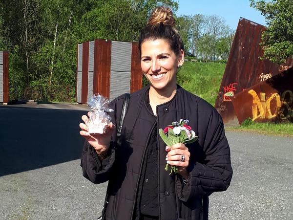 Bild 1 von 3: 