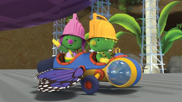 Bild 1 von 5: Molly und Flex haben ein sehr ausgefallenes Tüftlermobil.