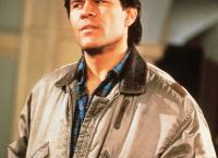 Columbo: Blutroter Staub