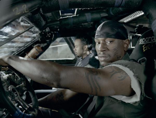 Bild 1 von 25: Für den Sieg gibt Machine Gun Joe (Tyrese Gibson, r.) alles, da ist für ihn auch das Leben seines Navigators (l.) nur zweitrangig ...