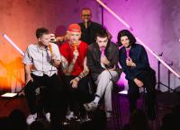 Falsch, aber anders lustig