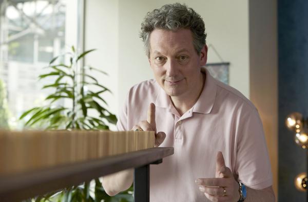 Bild 1 von 1: Wenn sich einer bewegt, machen oft viele mit. Kipppunkte gibt es nicht nur in der Natur, sondern auch in der Gesellschaft. Dann heißen sie \