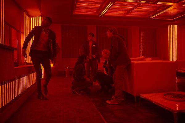 Bild 1 von 8: (v.l.n.r.) Jason Walker (Jay Ellis); Zoey Davis (Taylor Russell); Danny Khan (Nik Dodani); Amanda Harper (Deborah Ann Woll); Ben Miller (Logan Miller)