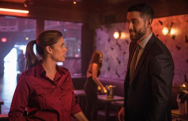 Bild 1 von 16: Special Agent Maggie Bell (Missy Peregrym, l.); Special Agent Omar Adom 'OA' Zidan (Zeeko Zaki, r.)