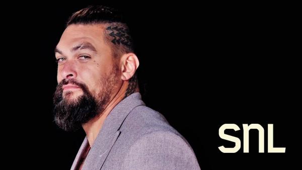 Bild 1 von 8: (49. Staffel) - Saturday Night Live - Jason Momoa