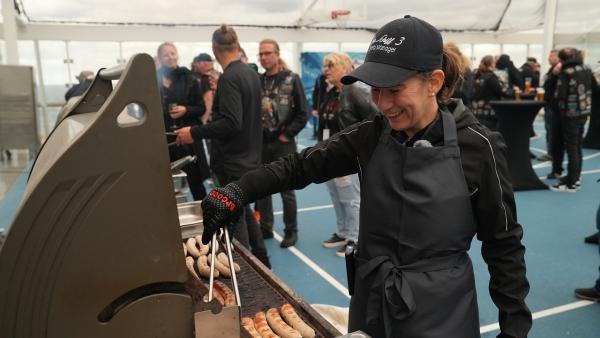 Bild 1 von 11: Doreen Jana Ku?mpel arbeitet als General Managerin der \