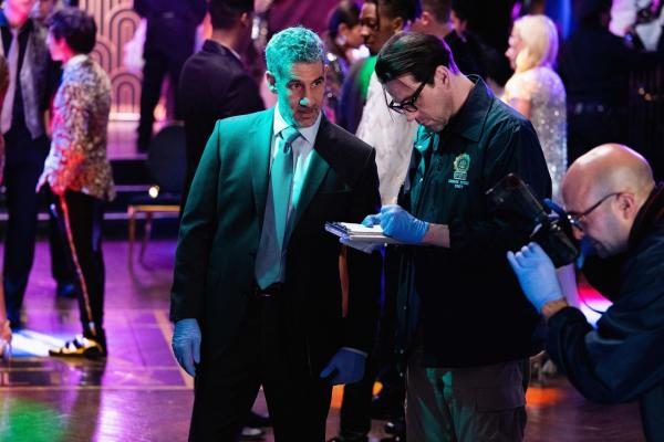 Bild 1 von 18: Kanter Harris (Michael B. Silver, l.)