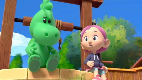 Bild 1 von 4: Grisu und Stella haben keinen Tropfen Wasser aus dem Brunnen geholt.