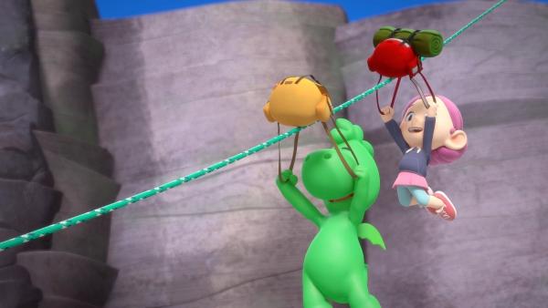 Bild 1 von 4: Grisus und Stella kann auf ihrem Weg durchs Drachental nichts aufhalten.