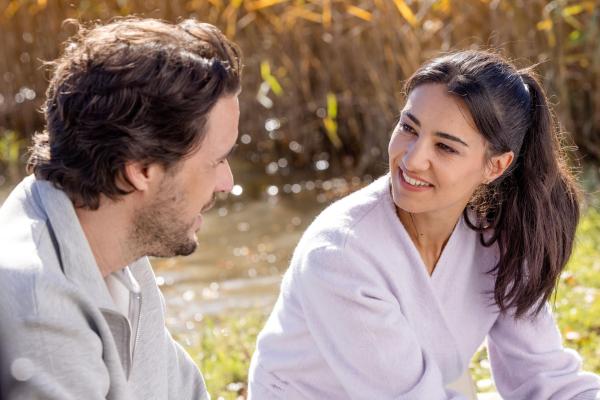 Bild 1 von 18: Julian Gerlach (Alexander Milo, l.); Bianca Marino (Rosetta Pedone, r.)