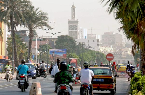 Bild 1 von 4: Dakar ist die senegalesische Hauptstadt. 1960 wurde die Republik Senegal von Frankreich unabhängig.