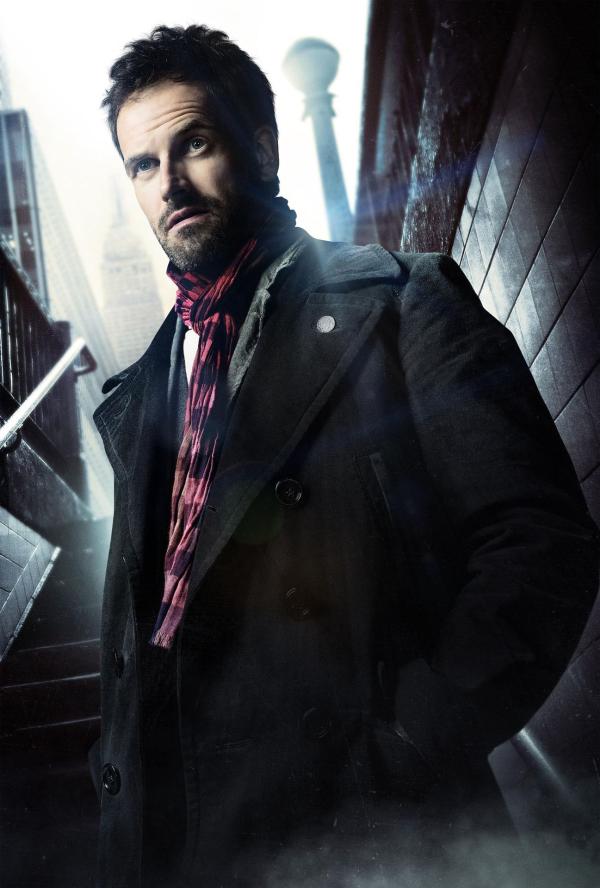 Bild 1 von 24: (1. Staffel) - Sherlock Holmes (Jonny Lee Miller), der exzentrische Engländer, hatte ein gravierendes Drogenproblem und musste einen Drogenentzug in New York machen. Seit seinem Entzug arbeitet er als Berater für das NYPD ...