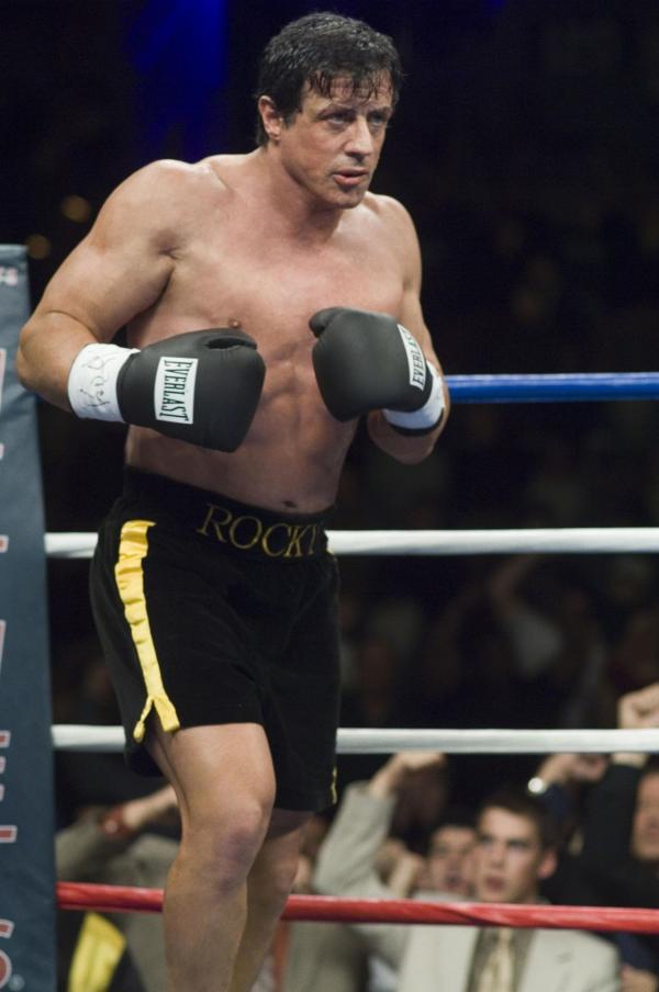 Bild 1 von 19: Jahre nach seinem letzten Kampf erhält Rocky Balboa (Sylvester Stallone) ein verführerisches Angebot ...