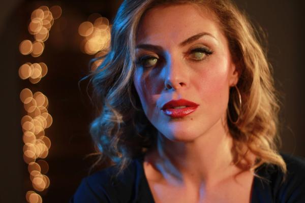 Bild 1 von 4: Bella (Samantha Hill)