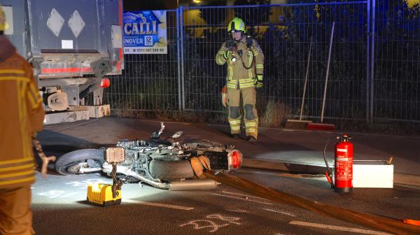 Bild 1 von 3: 